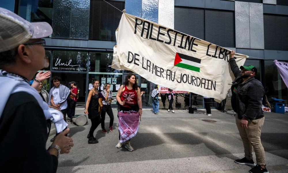 Ελβετία: Η αστυνομία απομάκρυνε τους φοιτητές που διαδήλωναν υπέρ των Παλαιστινίων